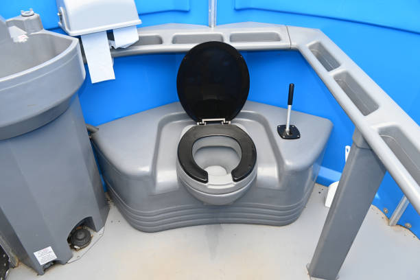 Portable Toilet Options We Offer in Mallory, WV